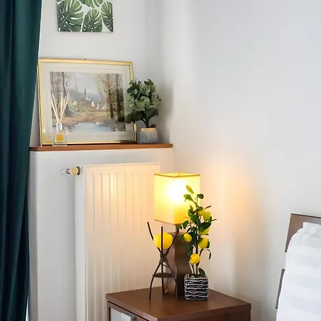 Apartamento Amazing Landmark & City View 2Br Spacious Comfy Flat