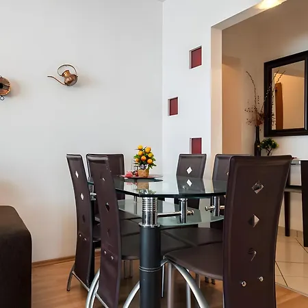2bdr Spacious And Comfy Flat With Amazing Views - Landmark & * Bucharest