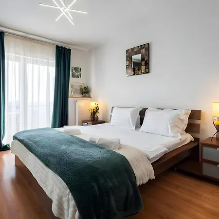 Amazing Landmark & City View 2Br Spacious Comfy Flat Apartamento