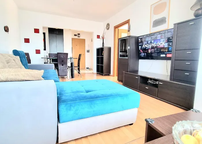 2Bdr Spacious Comfy Flat With Amazing Views - Landmark & City Apartamento *