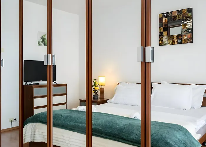 Landmark & - 2bdr Spacious And Comfy Flat With Amazing Views