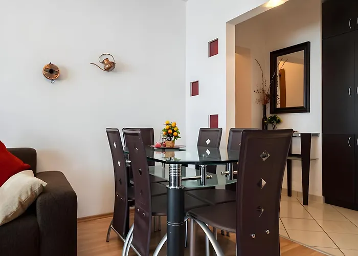 Great Location With Amazing Views - Landmark & City-2bdr Old Town * Bucharest